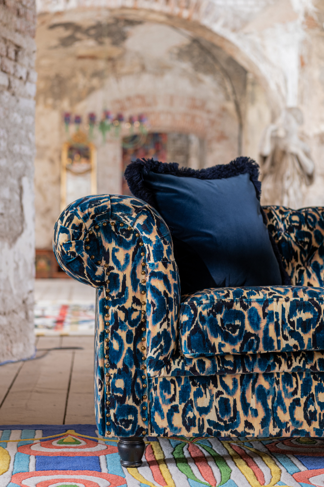 BLU-SELVAGGIO-Velvet-34-5x53cm-FB00132-Lifestyle4